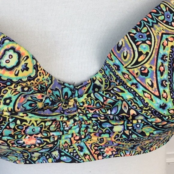 Victoria Secret Floral Halter Bikini Top 32D Boho Colorful Vacation NWT - Picture 2 of 8